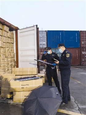石獅市場采購貿易方式 節后首批出口貨物順利通關彰顯物聯網技術研發成果